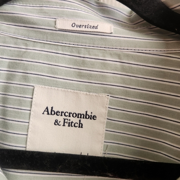 NWT- Abercrombie & Fitch Oversized Cropped Poplin Shirt - Picture 5 of 7